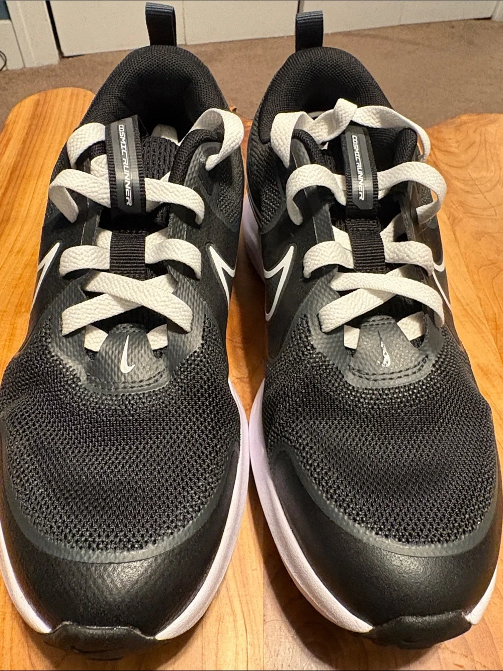 Nike Kids' Grade School Cosmic Runner Shoes -Size 4.5Y